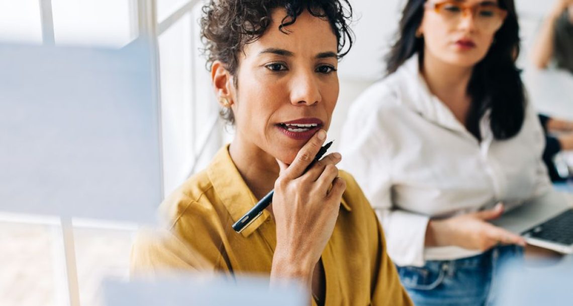 עבודה במשרד פרסום: איך להצליח בעולם הדינמי של השיווק והיצירה